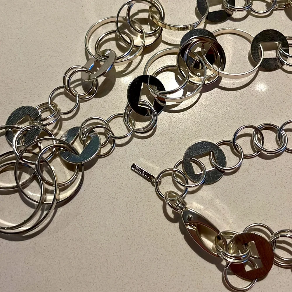 3/$30 - NWOT - Chain Belt - Picture 2 of 3